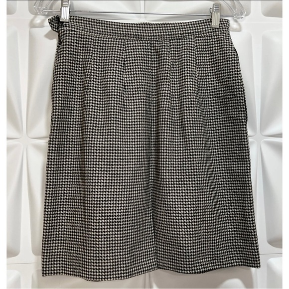 Vintage Saint Laurent 38 Women Sz 6 Black Houndstooth Wool Jacket Skirt Suit Set - Picture 15 of 16